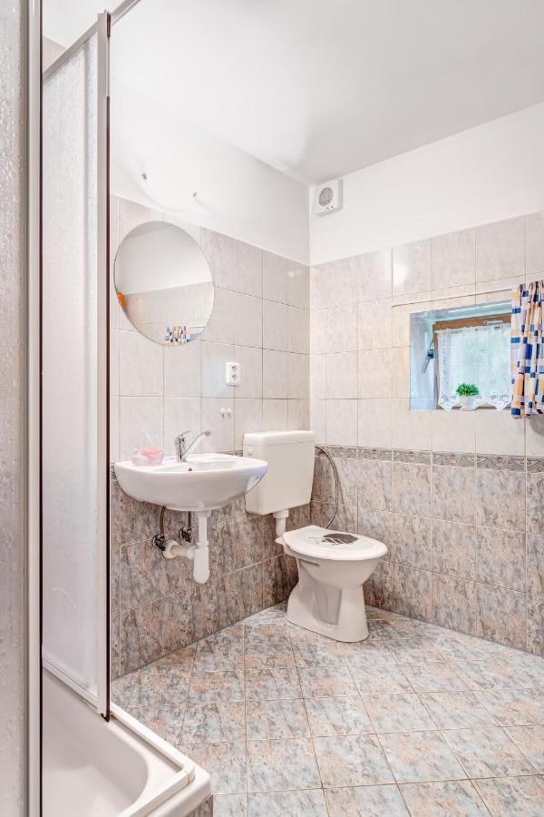 Roubenka Javor 33 Teplice nad Metují Exterior photo